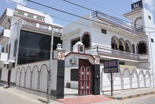 Hotel Raj Mahal