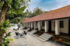 Midland Inn (Two 2BHK units) by Grha, Coorg