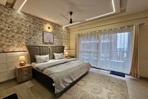 The Barrum   Cozy 1BHK Apartment in Kuthal Gate