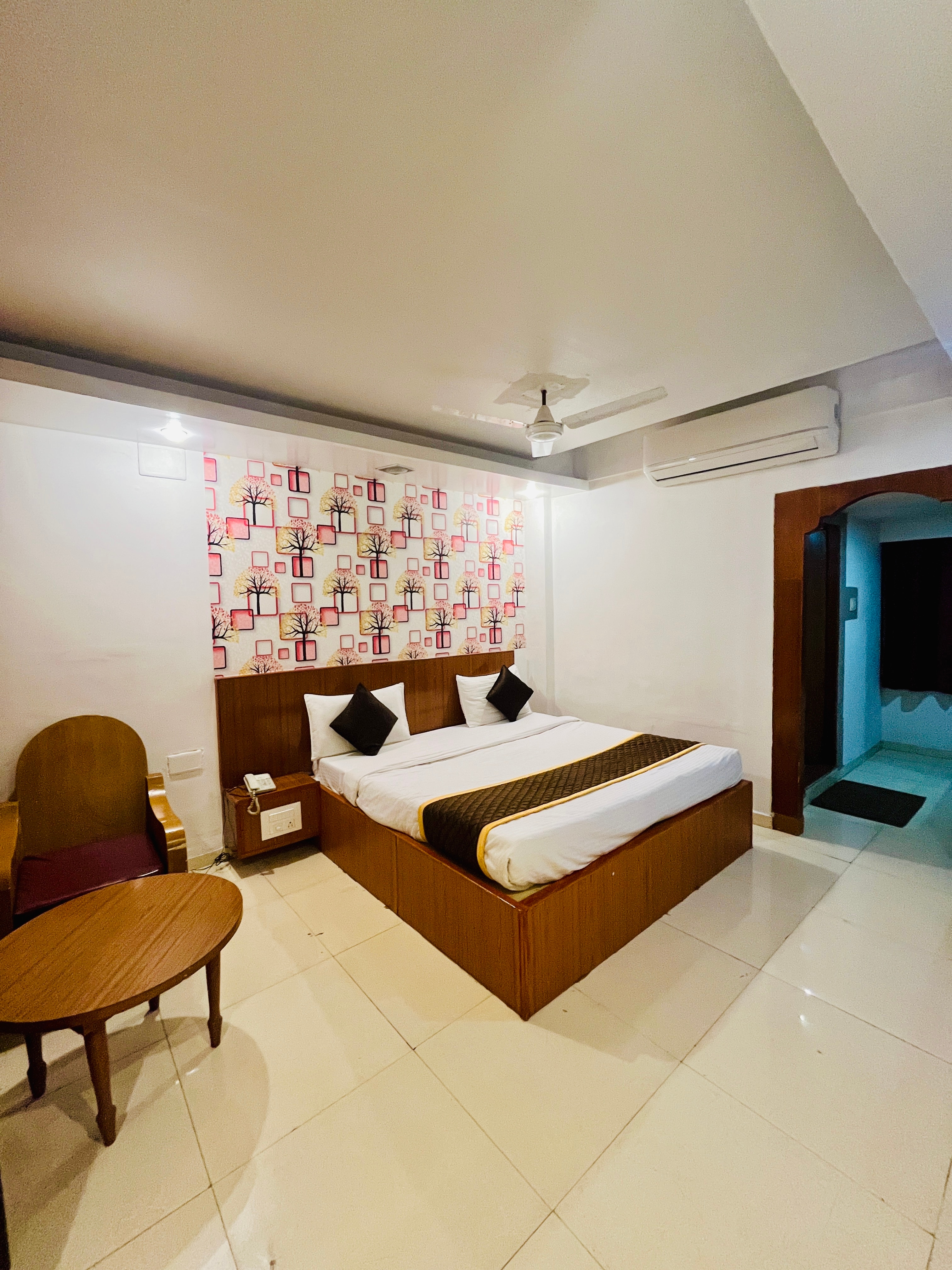Brindhavan Hotel - Tap to explore photos