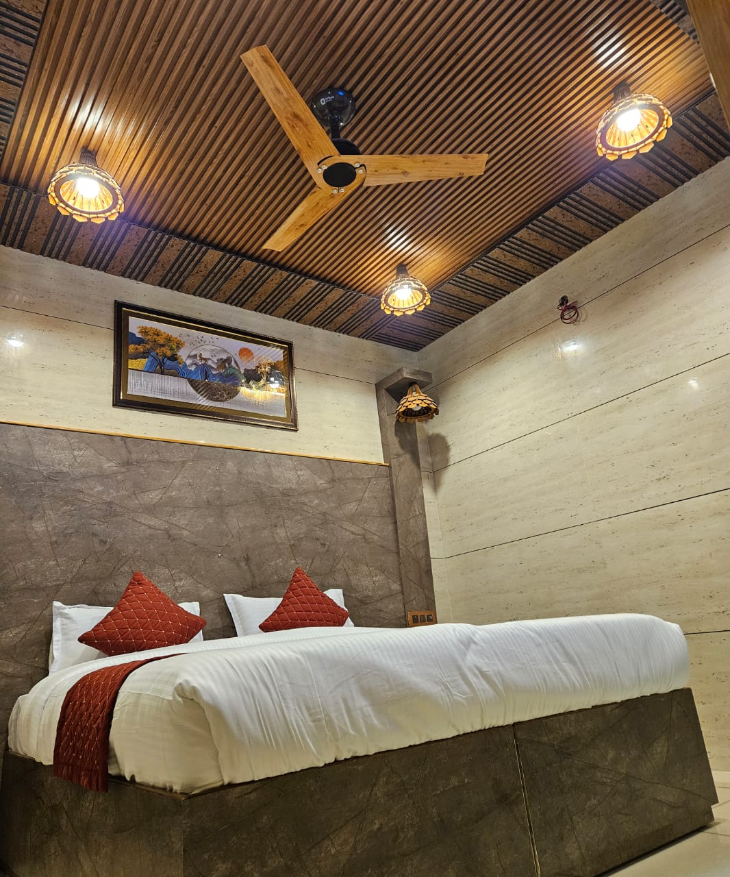 Ghanshyam Hotel - Tap to explore photos
