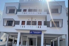 Budget Friendly 2 BHK 5 min frpm Infopark Kochi, Cochin