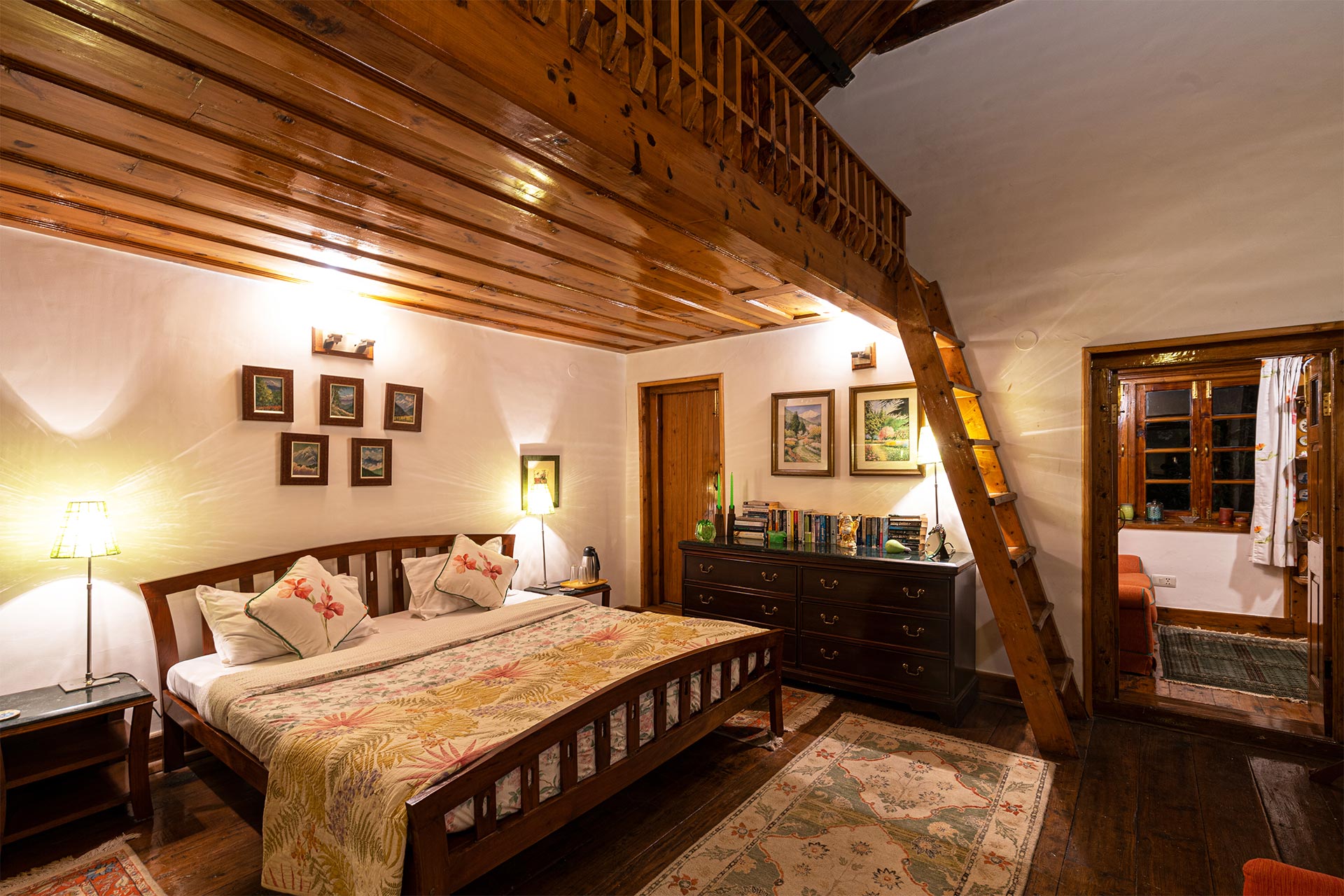 StayVista | Violet Hill 3 BHK Villa - Tap to explore photos
