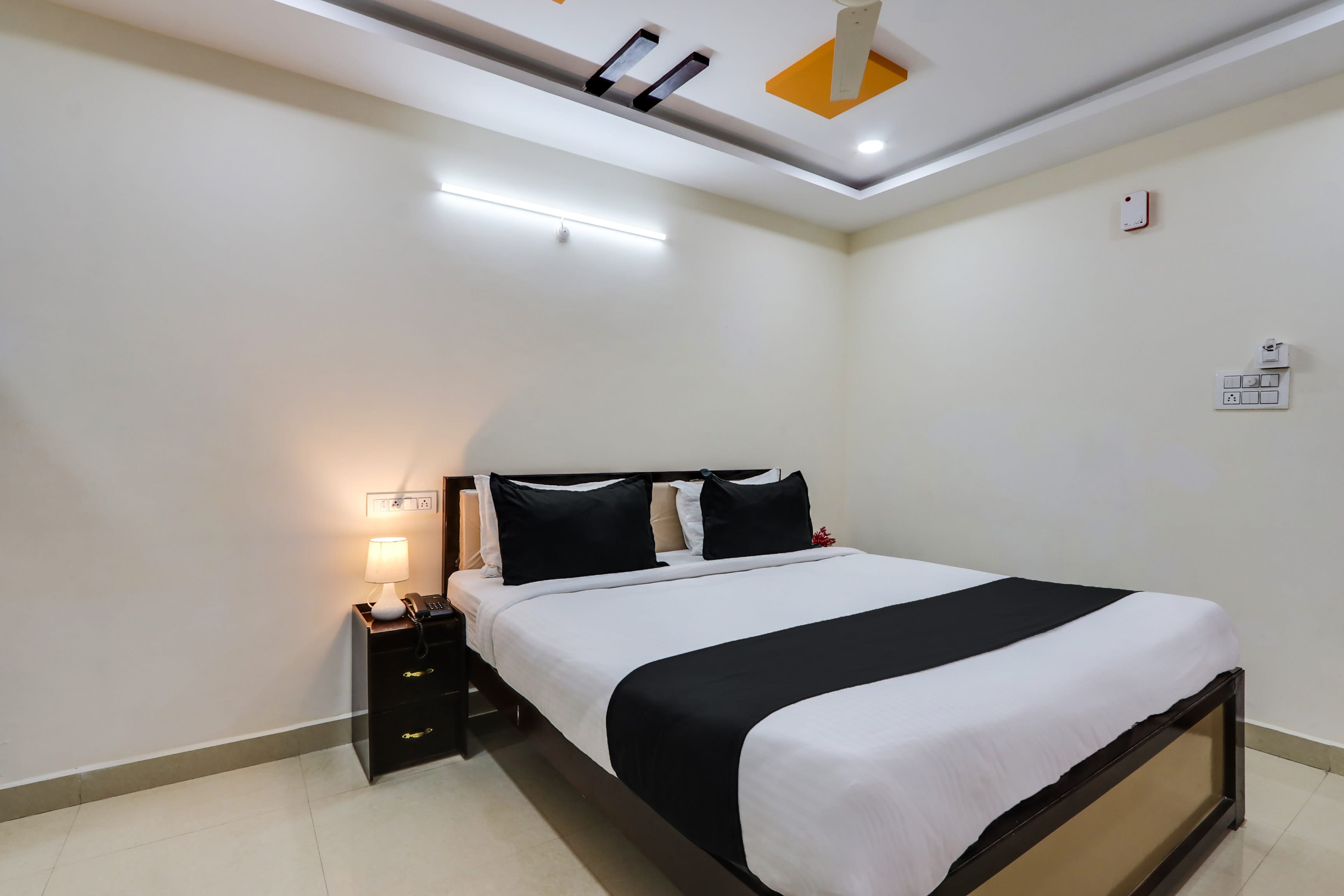 Collection O Bhagyalakshmi Suites - Tap to explore photos
