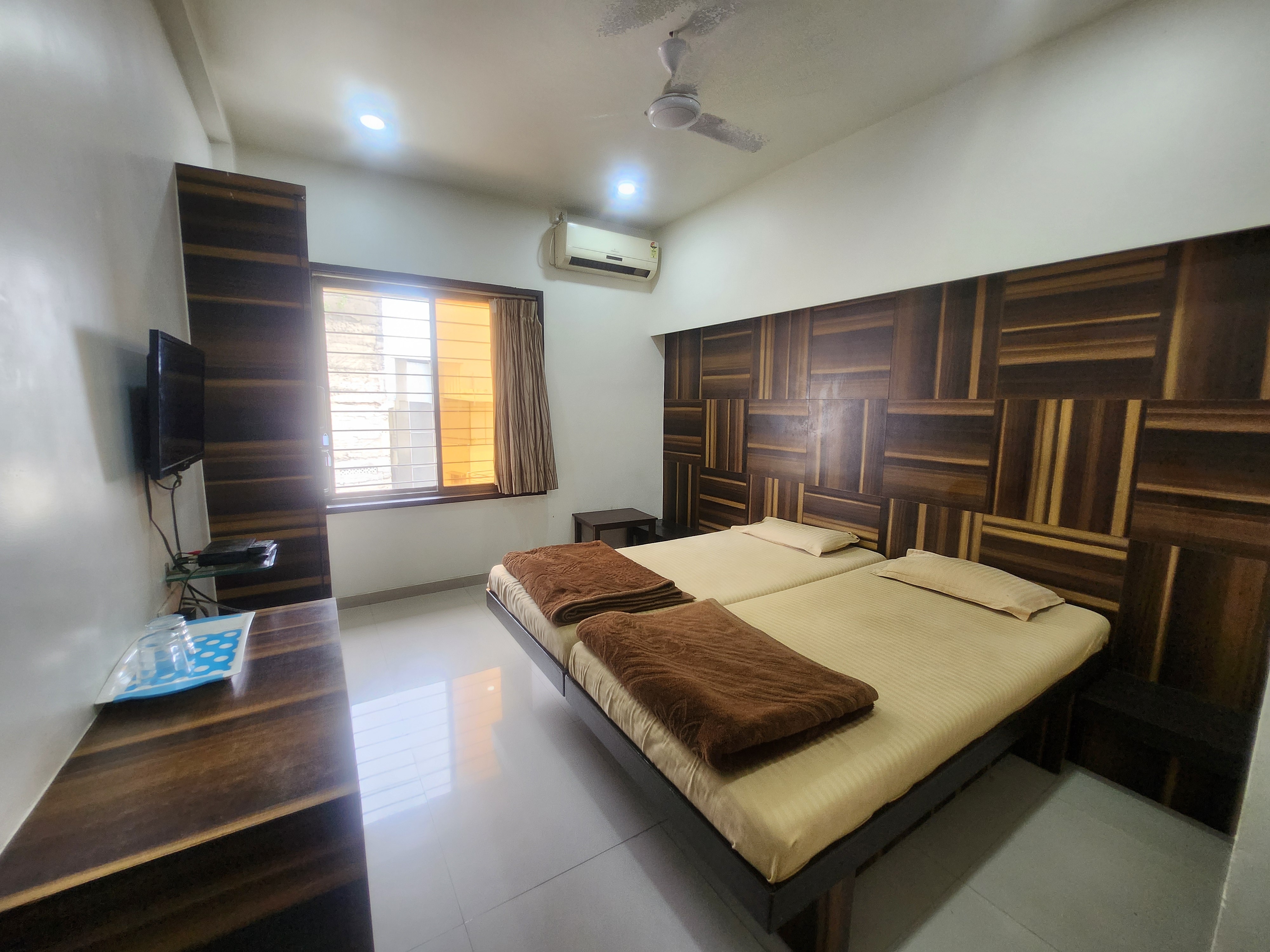 Atithi Guest House  - Tap to explore photos