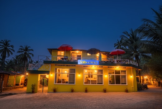FabHotel Sunshine Beach Resort - Arambol Beach