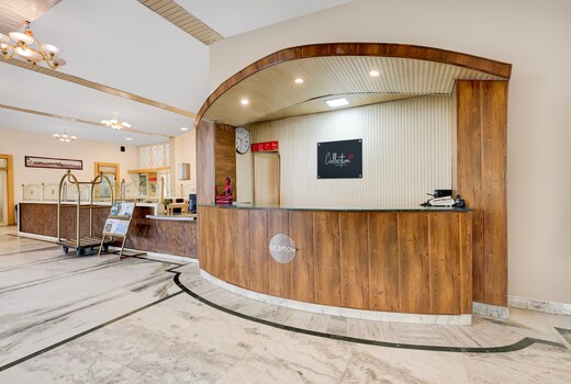 Collection O Taj Empire