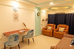 1BHK Recliners Near Juhu Airport Nanavati Parle, Mumbai