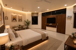 Zenith Suites Vrindavan, Vrindavan