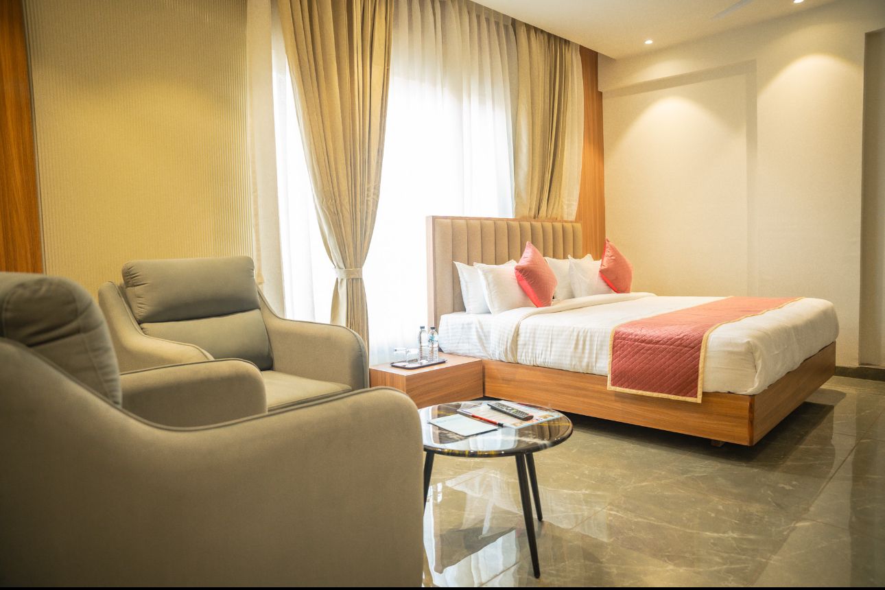 Fun Hotels - Tap to explore photos