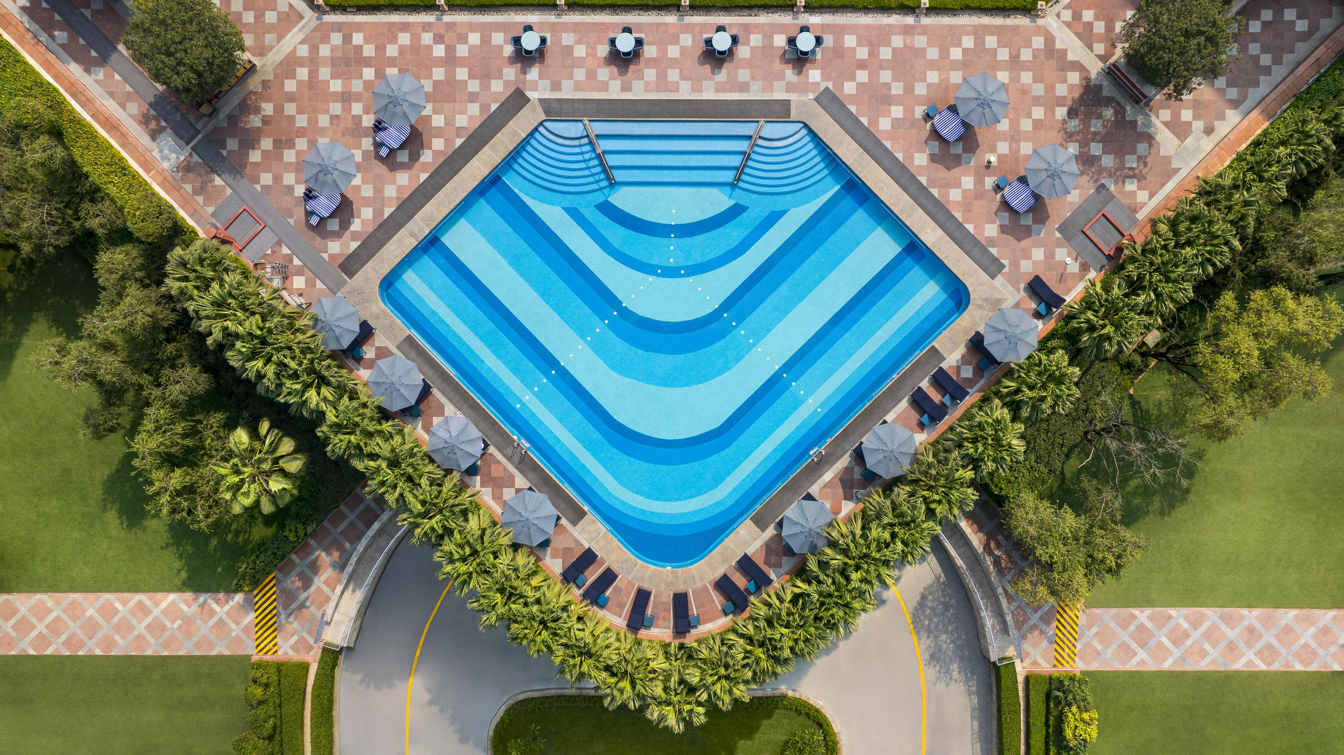 Temperature-controlled Pool