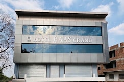 Hotel Raas Grand, Kanpur