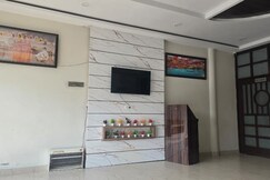 Hotel Cloud 9, Amritsar
