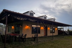 On The Rocks, Vagamon