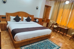 Hotel Maheshwari Avenue, Nankhari
