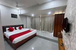 Hotel Cloud7, Gandhinagar