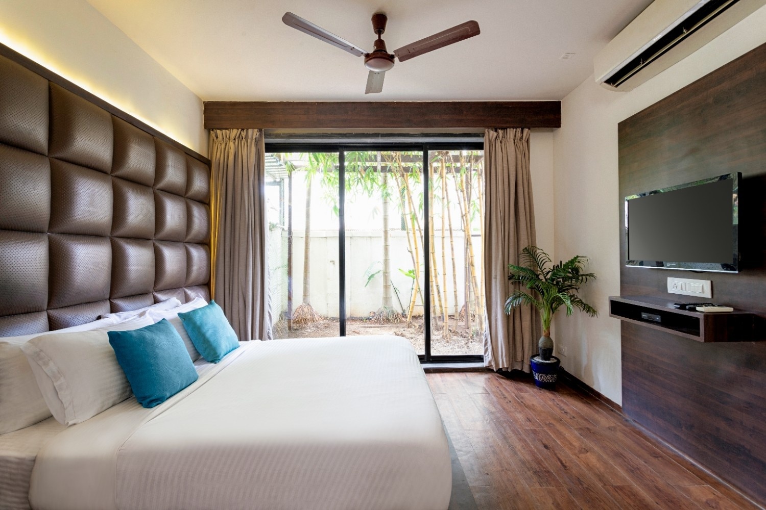 Riva Boutique Apartments - Tap to explore photos