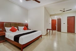 Super Townhouse Kizhakkambalam Tourist Home, Cochin