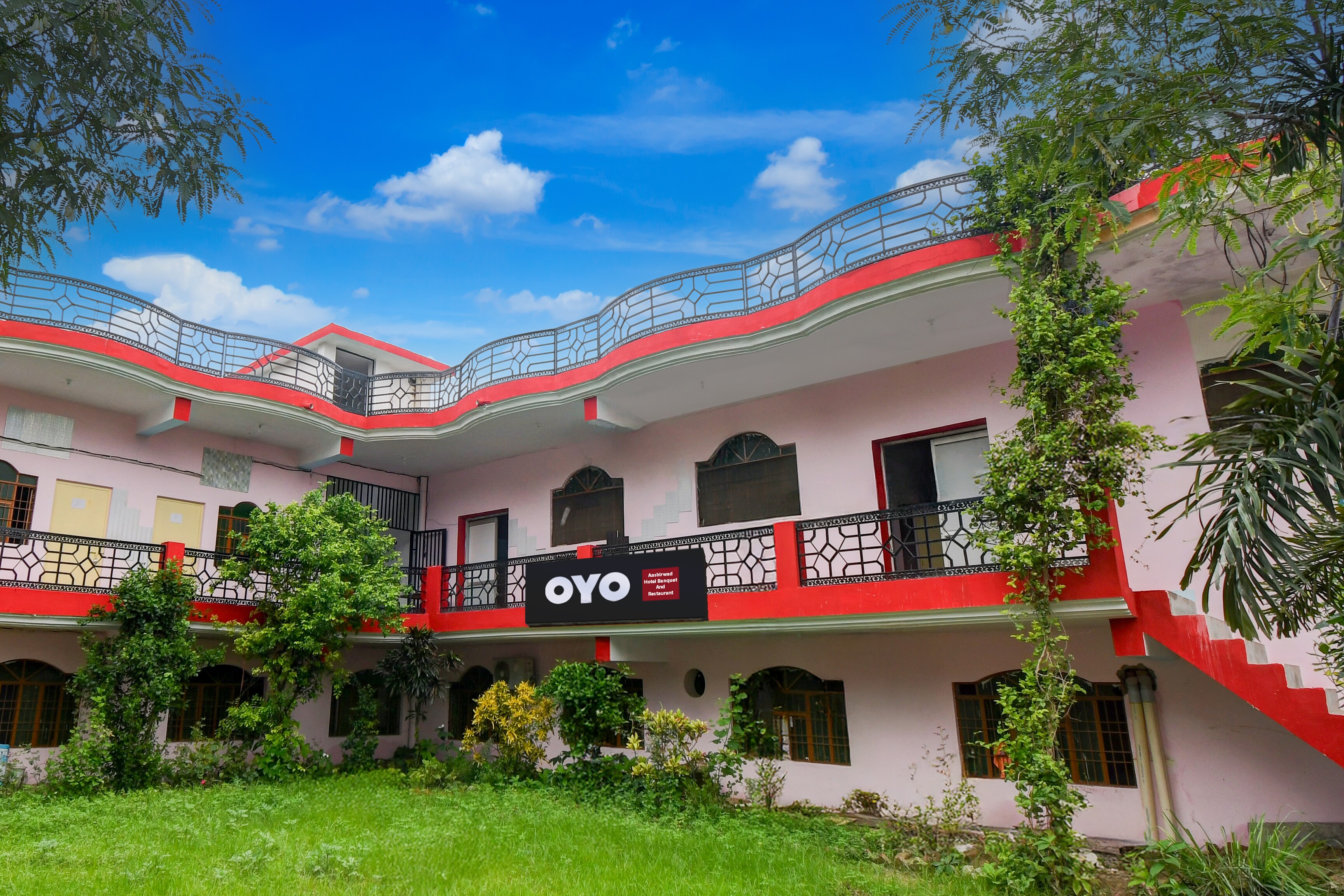 Hotel O Aashirwad Banquet And Restaurant - Tap to explore photos