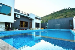 TheCloud9 Pool Villa, Udaipur