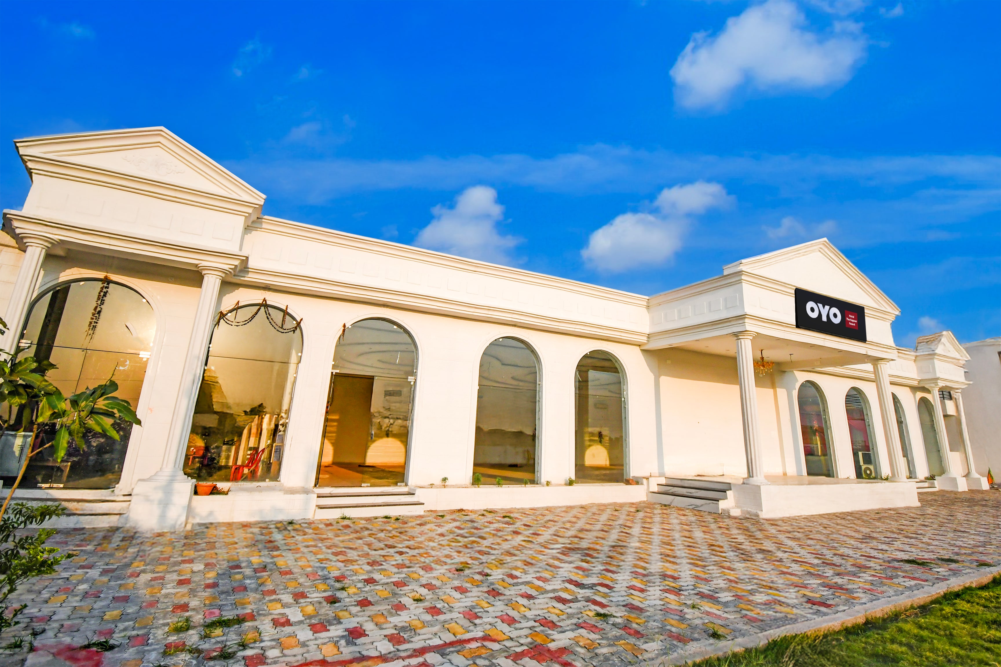 Hotel O The Kapoor Resort - Tap to explore photos