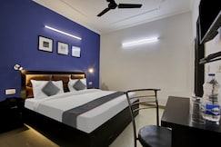 Townhouse Saket Residency Near Saket Metro, Delhi