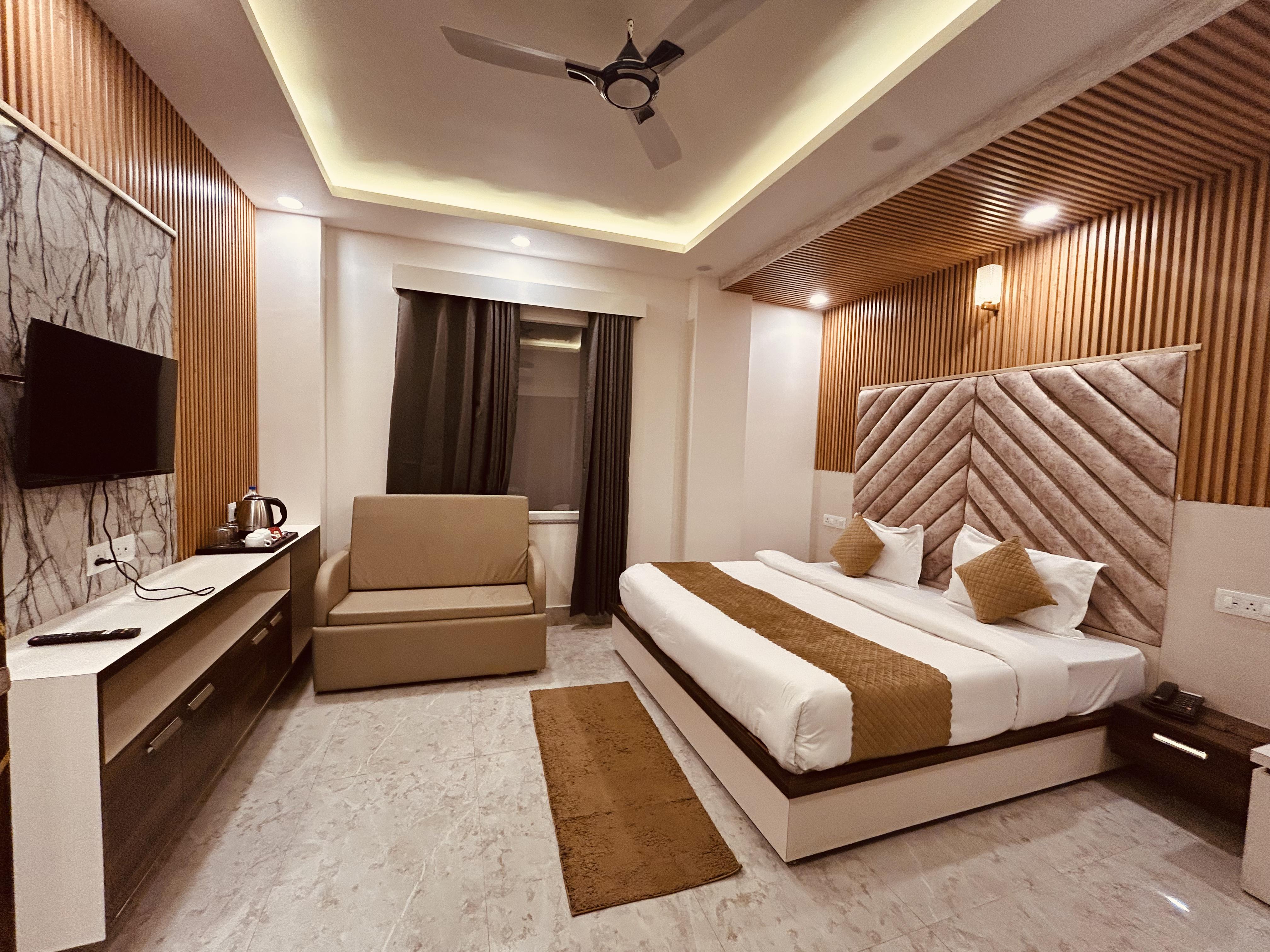 Hotel Udit Inn and Restaurant - Tap to explore photos