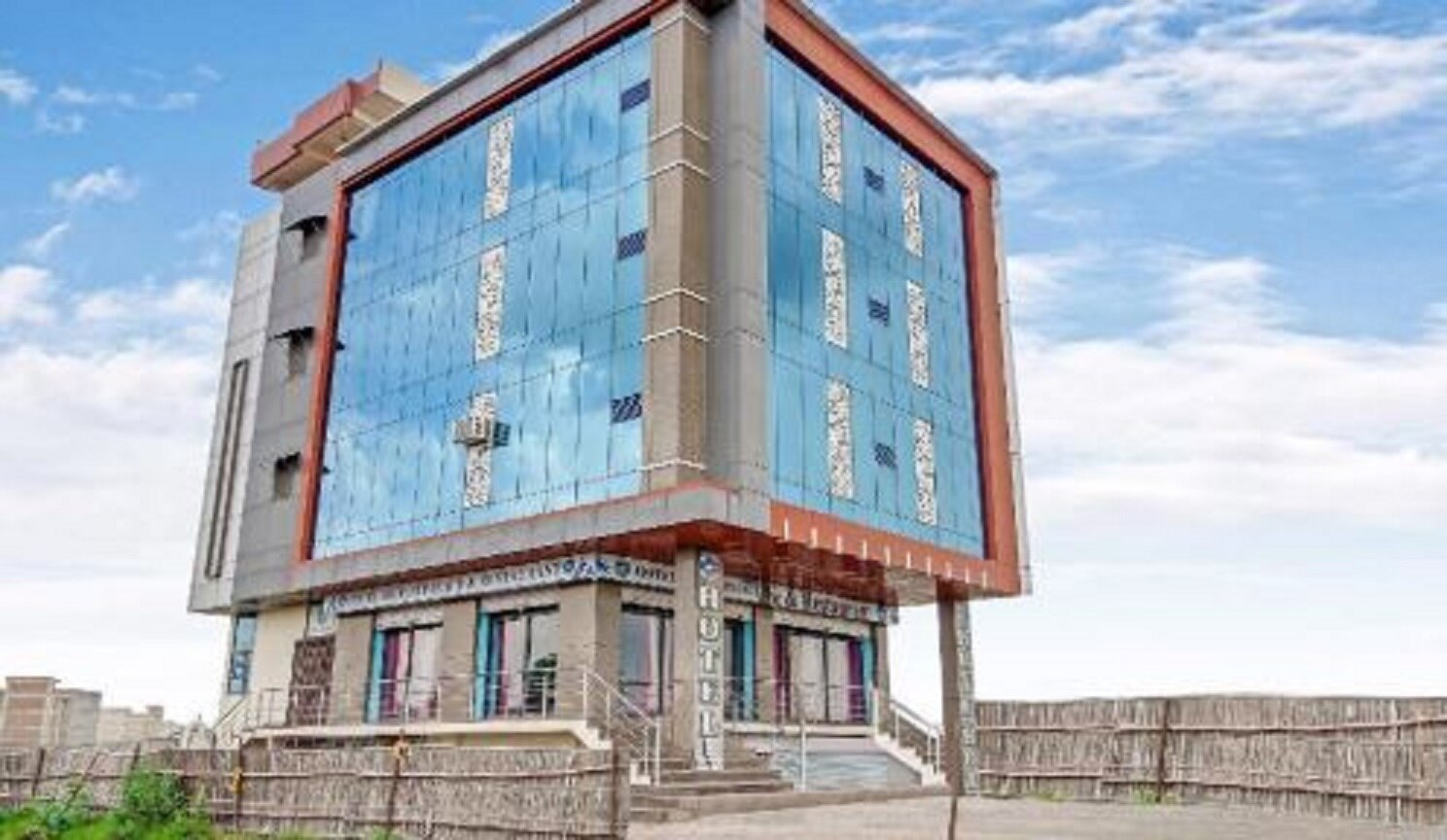 Hotel Shivam Palace, - Tap to explore photos
