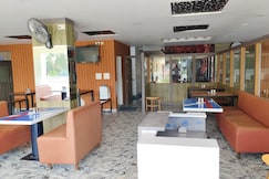 Hotel White Palace, Mysore