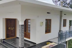 Achoos Rooms, Munnar