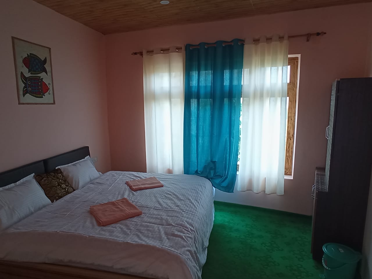Gaywoo Guest House - Tap to explore photos