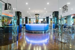 Radisson on Flagstaff Gardens Melbourne