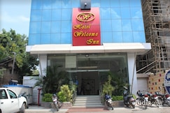 Hotel Welcome Inn, Akola