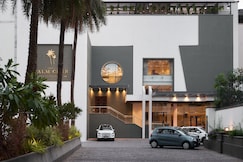 VIhang's Palm Club, Bhiwandi