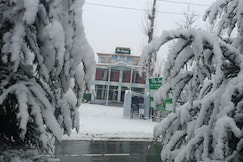 THE SARWAH HOTEL AND RESTAURANT, Gulmarg