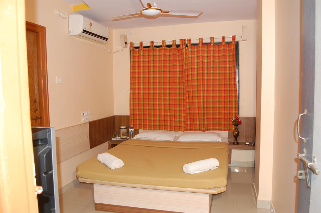 Deluxe Room A.C. 1