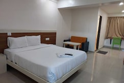 Hotel O The Classic Crown, Pune