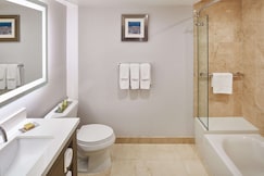 DoubleTree by Hilton Torrance - South Bay, Tecate