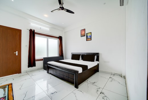 Hotel O Samaira Green Kokta bypass square