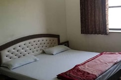 HOTEL CEE ESS, Jhabua