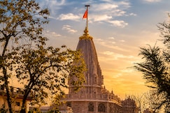 Praveg Tent City Brahma Kund Ayodhya, Utraula