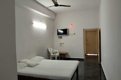 HOTEL O ANMOL STAY INN, Hyderabad