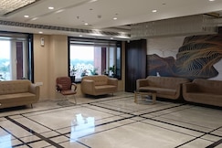 Hotel Raghukul Grand, Azamgarh