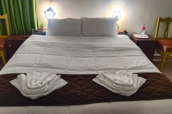 Mohans Inn, Varkala