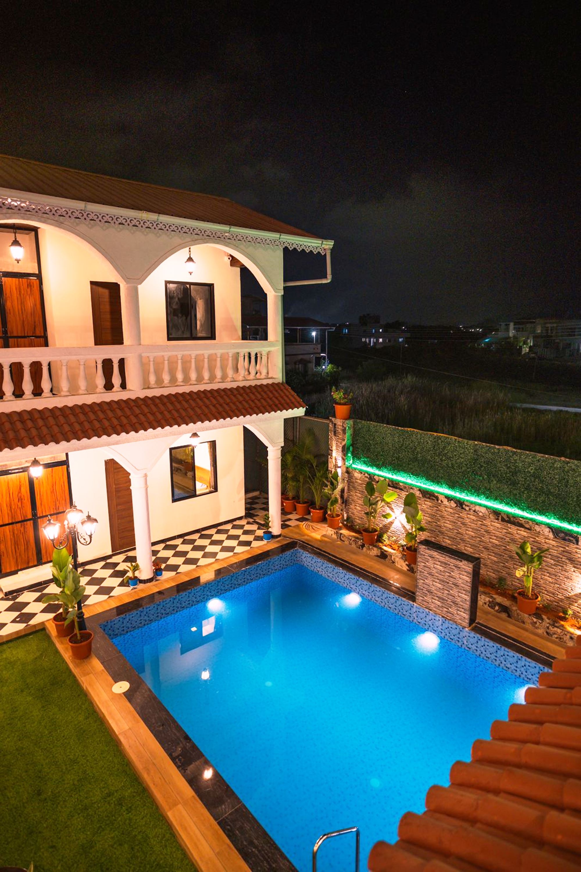 Sapphire Mansion 4