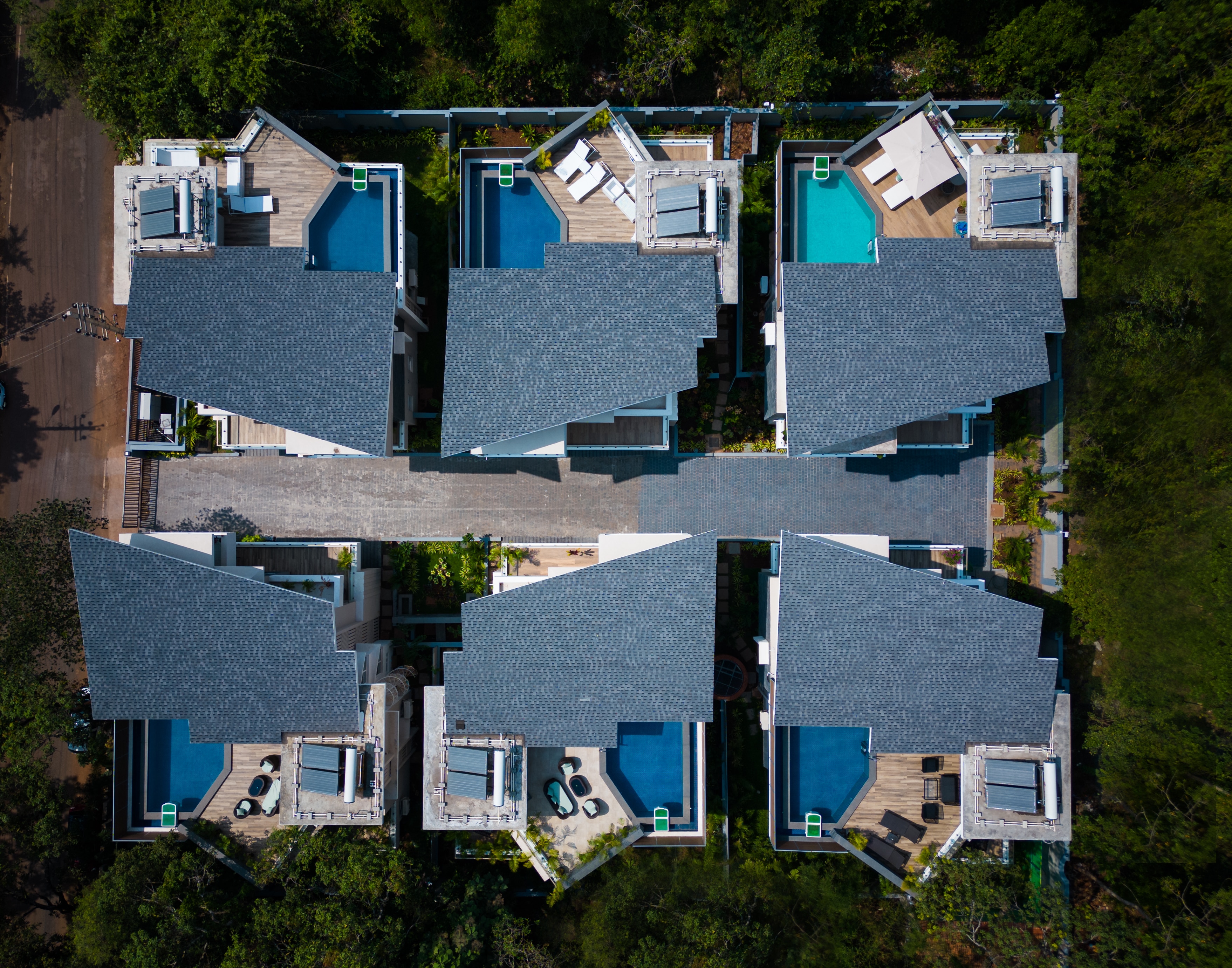 Villa Ikigai  4BHK with a Private Pool in Assagao - Tap to explore photos