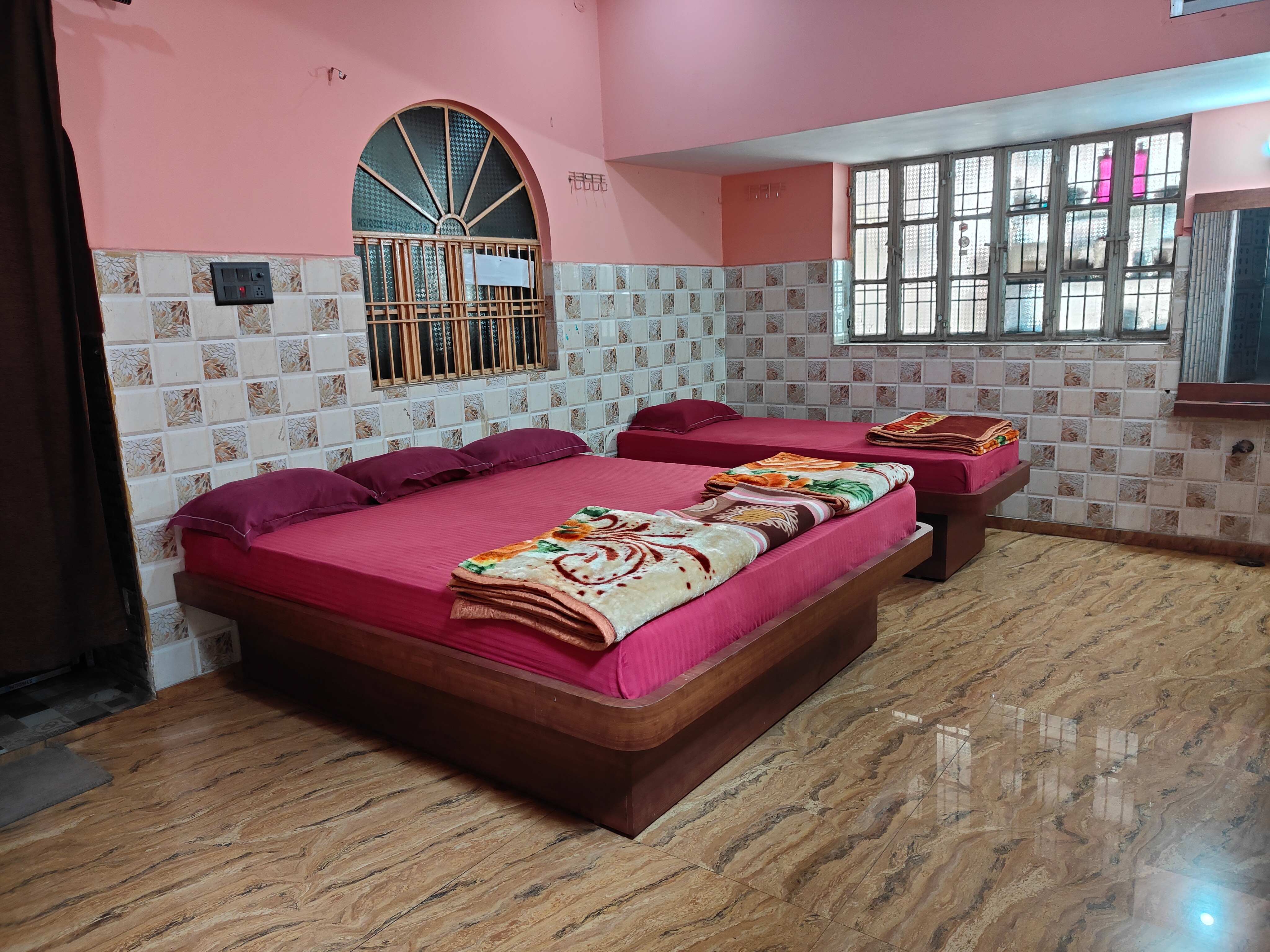 Hotel Matrika Palace - Tap to explore photos