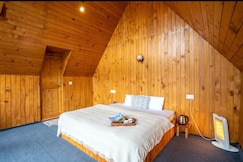 Valley view cottage, Sainj