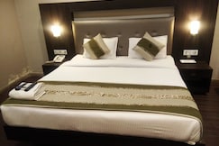 Hotel Signature, Ichalkaranji