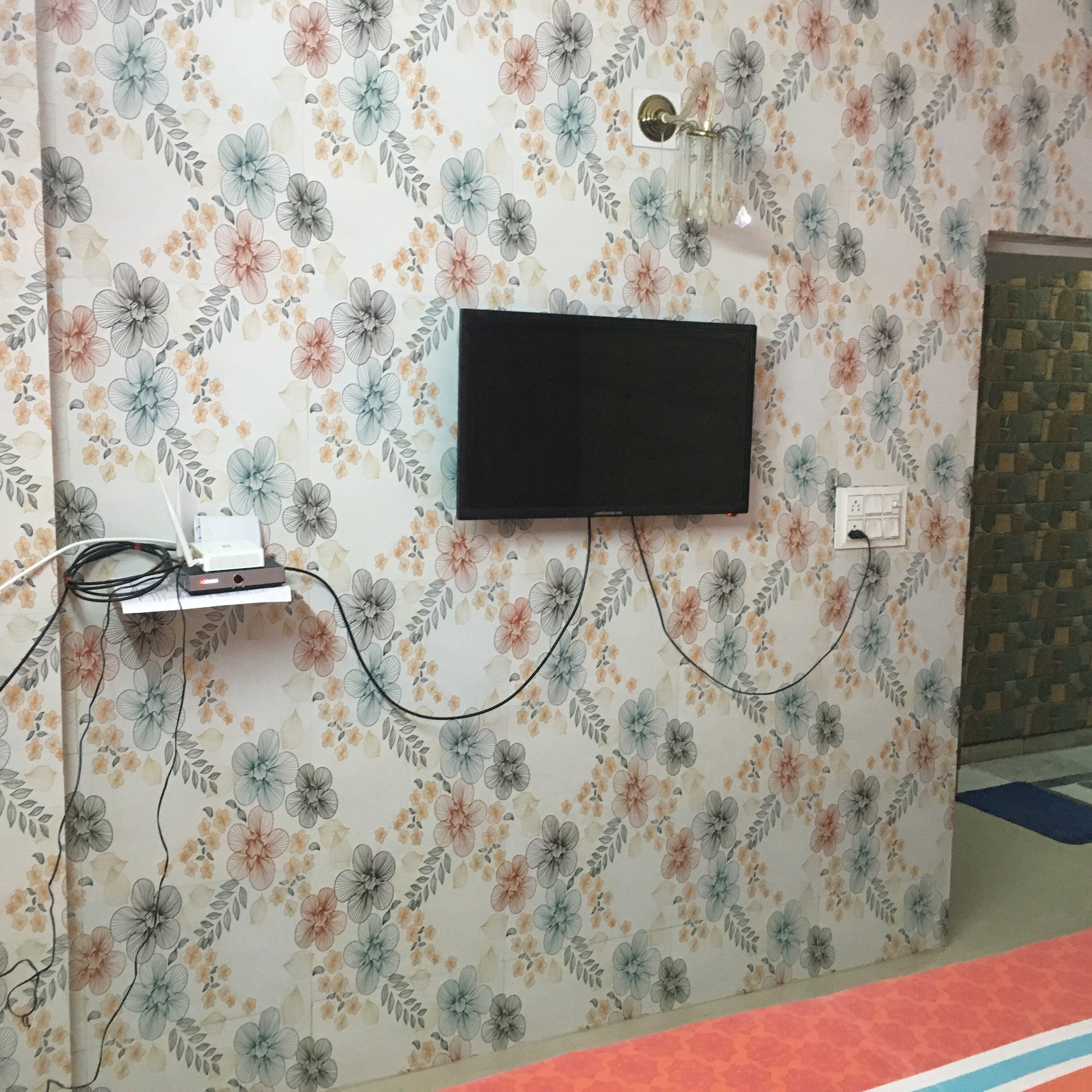 Lovely 1 Bhk fully furnished appartment - Tap to explore photos